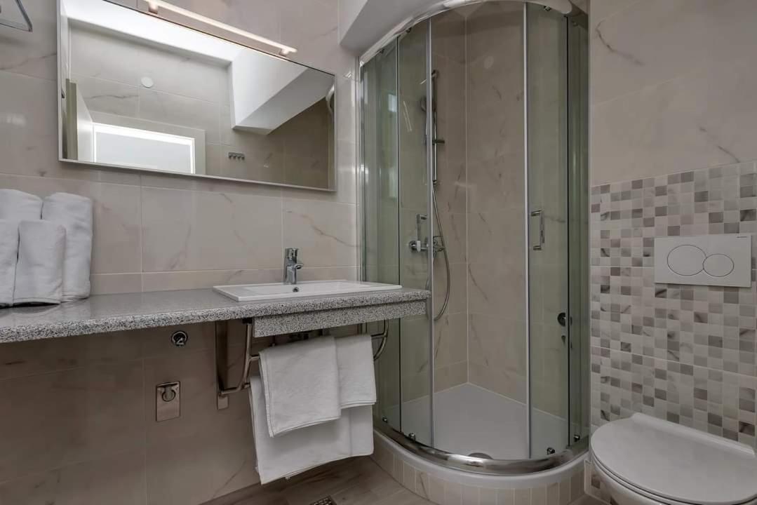 Apartmani Daniela 포드고라 외부 사진