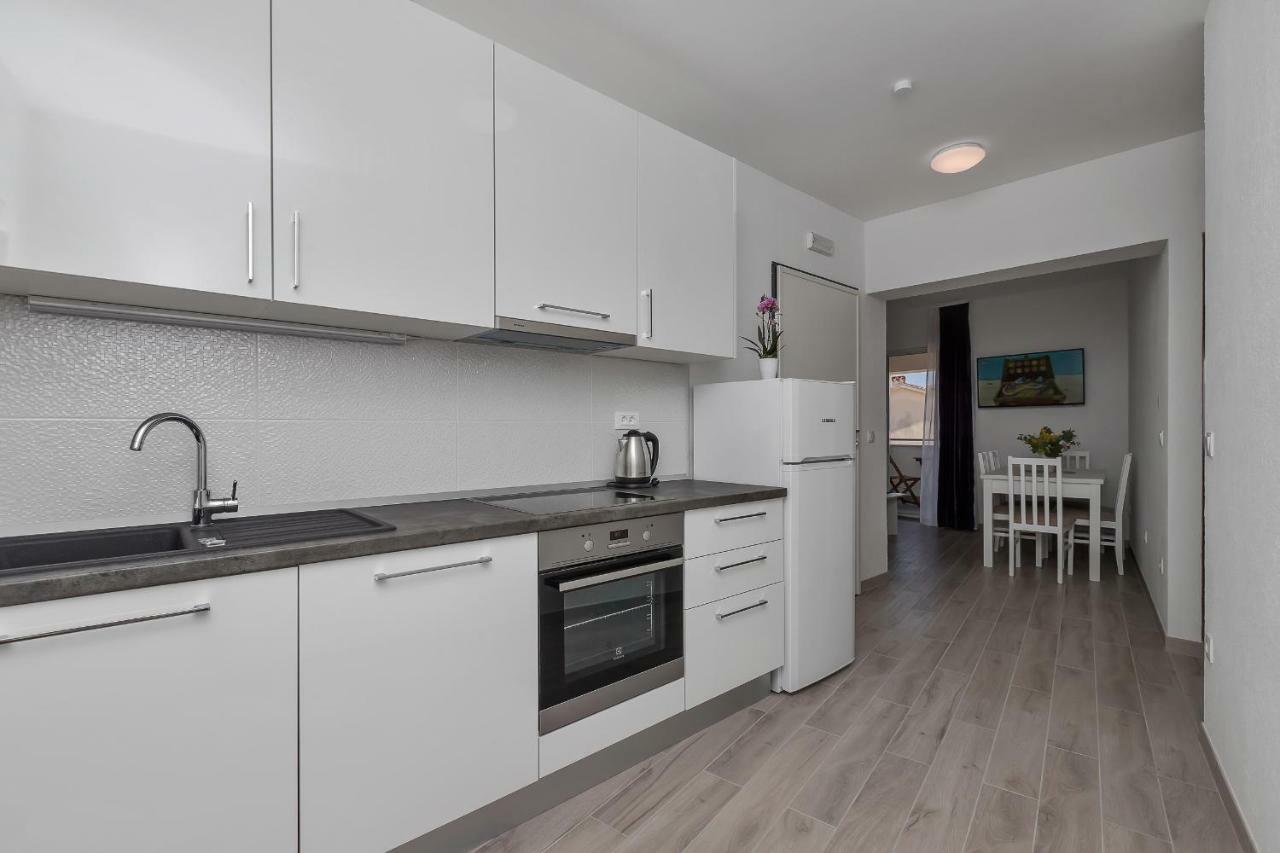 Apartmani Daniela 포드고라 외부 사진